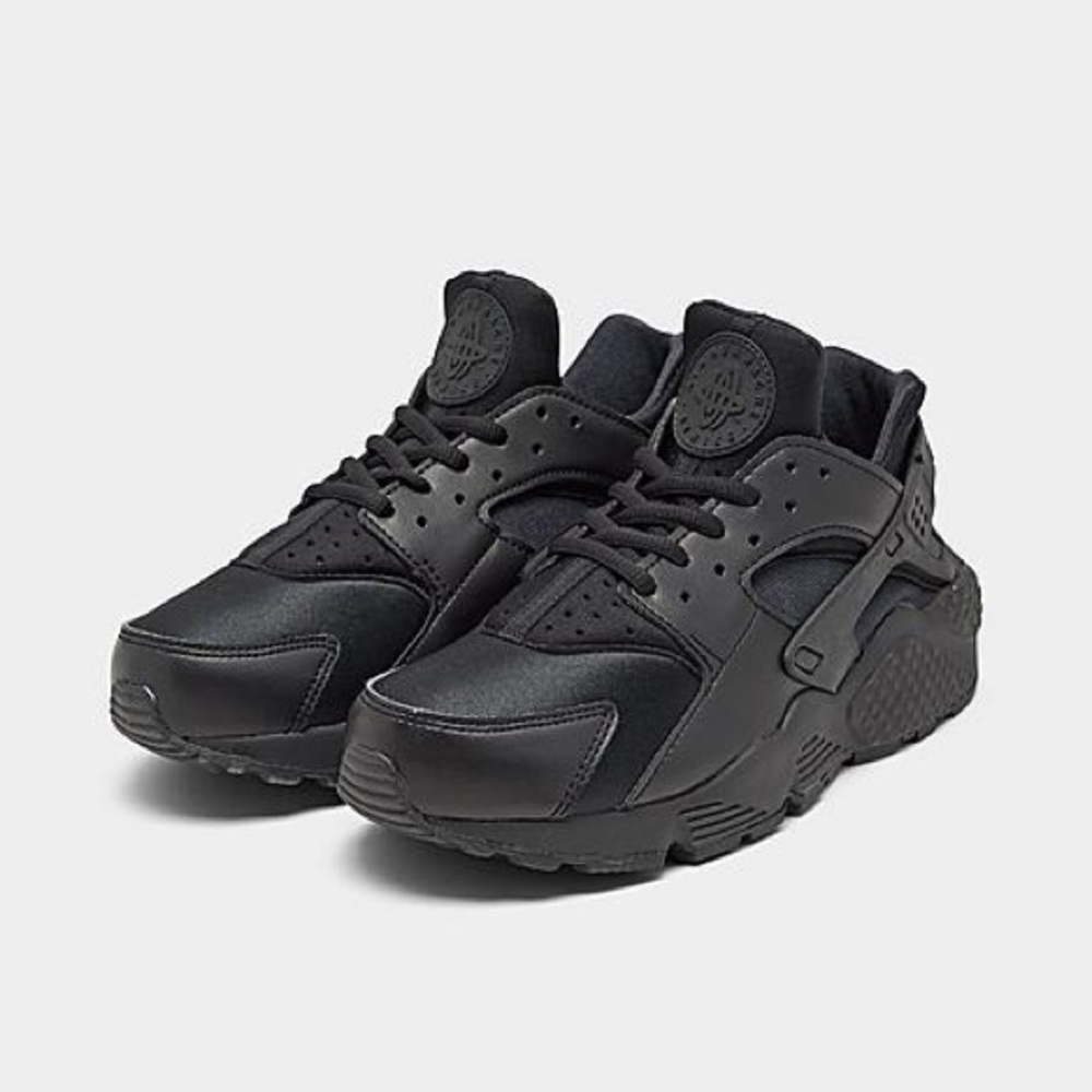 Huarache size 5y, like new